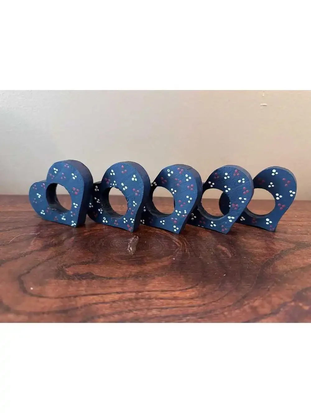 Heart-Shaped Navy Blue Wooden Country Style Napking Rings Set of 5